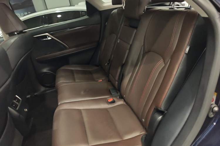 Used Lexus RX 2016 300 4x4 Elegant Edition China V-standard Left Rear Seat