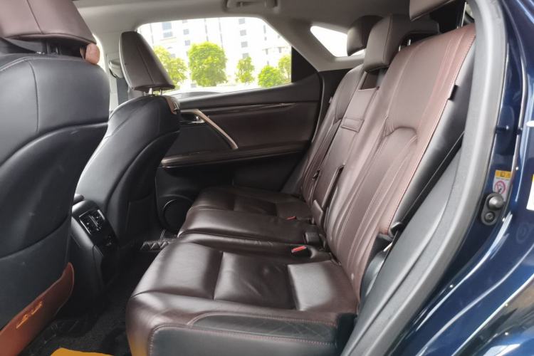 Used Lexus RX 2016 300 4x4 Elegant Edition China V-standard Left Rear Seat