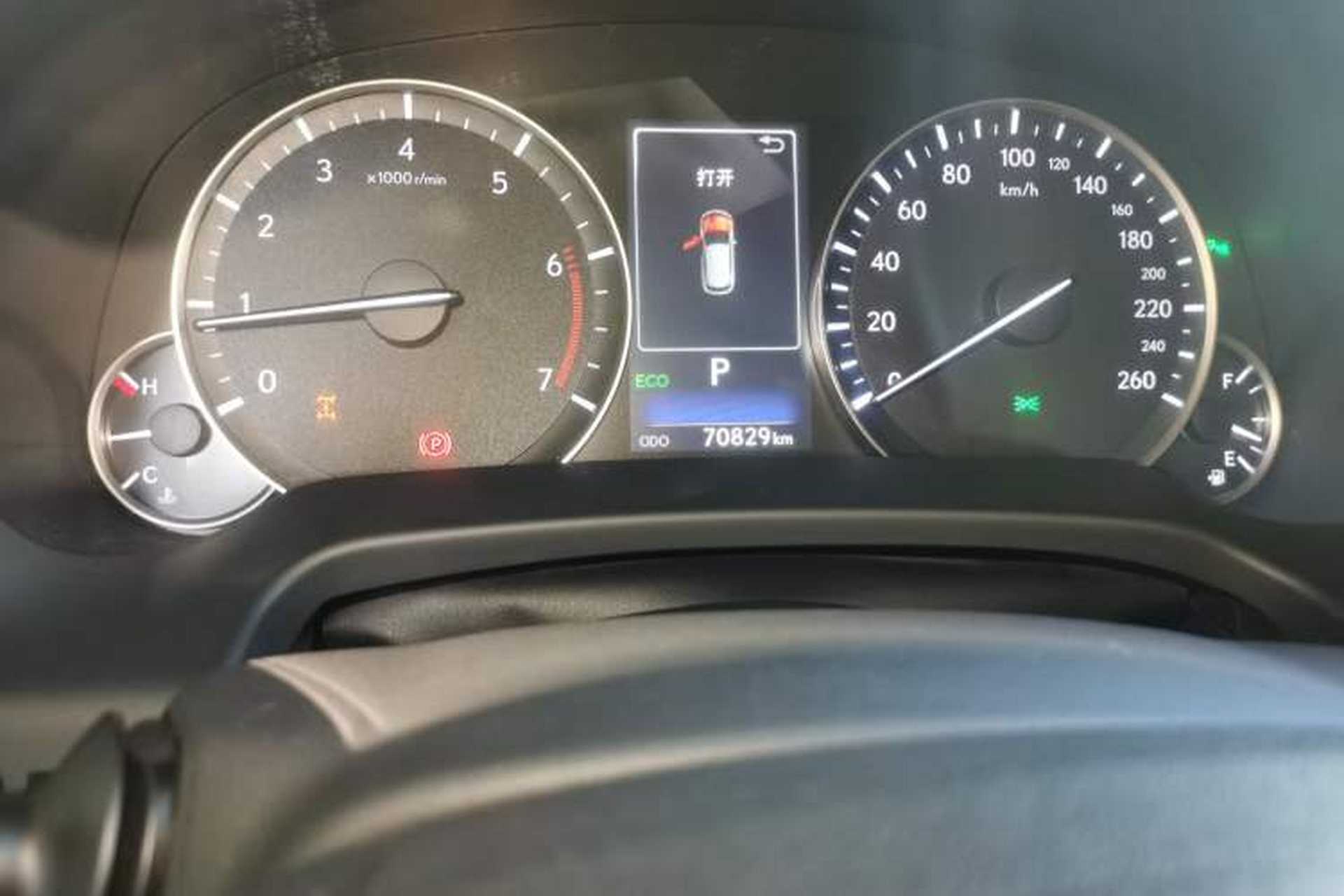 Used Lexus RX 2016 300 4x4 Elegant Edition China V-standard Odometer Close Up