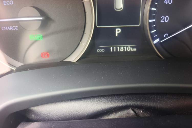 Used Lexus RX 2016 450h Four-Wheel Drive Luxury Edition Odometer Close Up