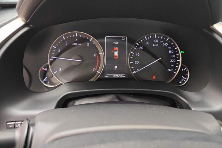 Used Lexus RX 2016 300 Two-Wheel Drive Elite Version China V Standard Odometer Close Up