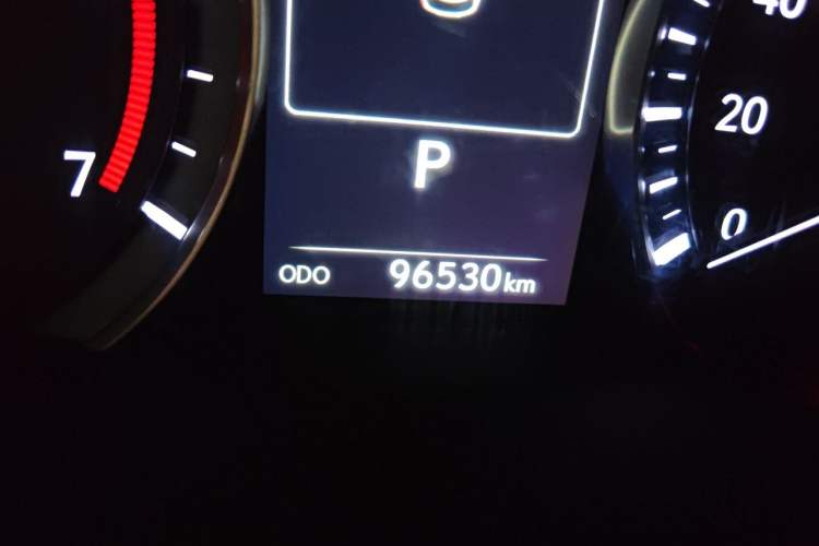 Used Lexus RX 2016 300 4x4 Elegant Edition China V-standard Odometer Close Up