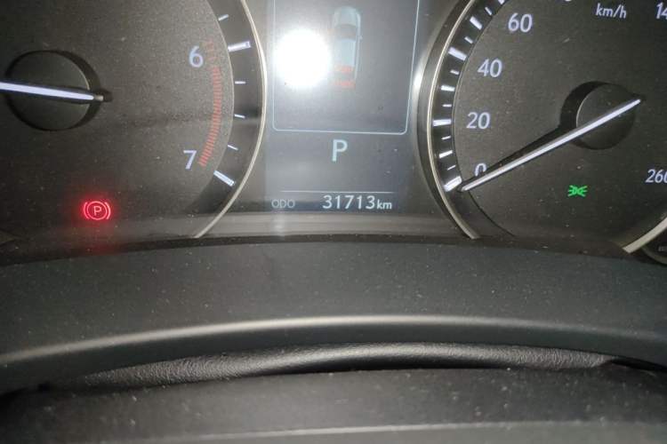 Used Lexus RX 2016 300 4x4 Elegant Edition China VI Odometer Close Up