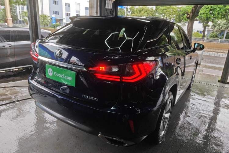 Used Lexus RX 2016 300 Two-Wheel Drive Elite Version China V Standard Rear Right 45 Deg