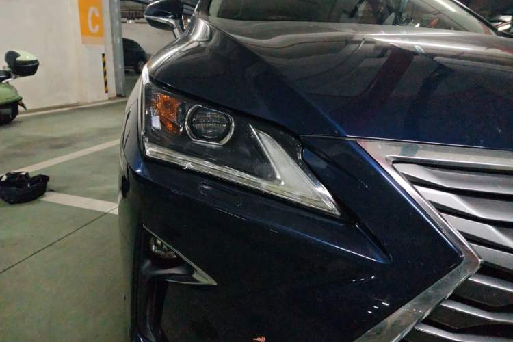 Used Lexus RX 2016 300 Two-Wheel Drive Elite Version China V Standard Right Front Headlight