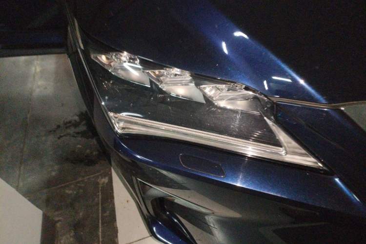 Used Lexus RX 2016 300 4x4 Elegant Edition China VI Right Front Headlight