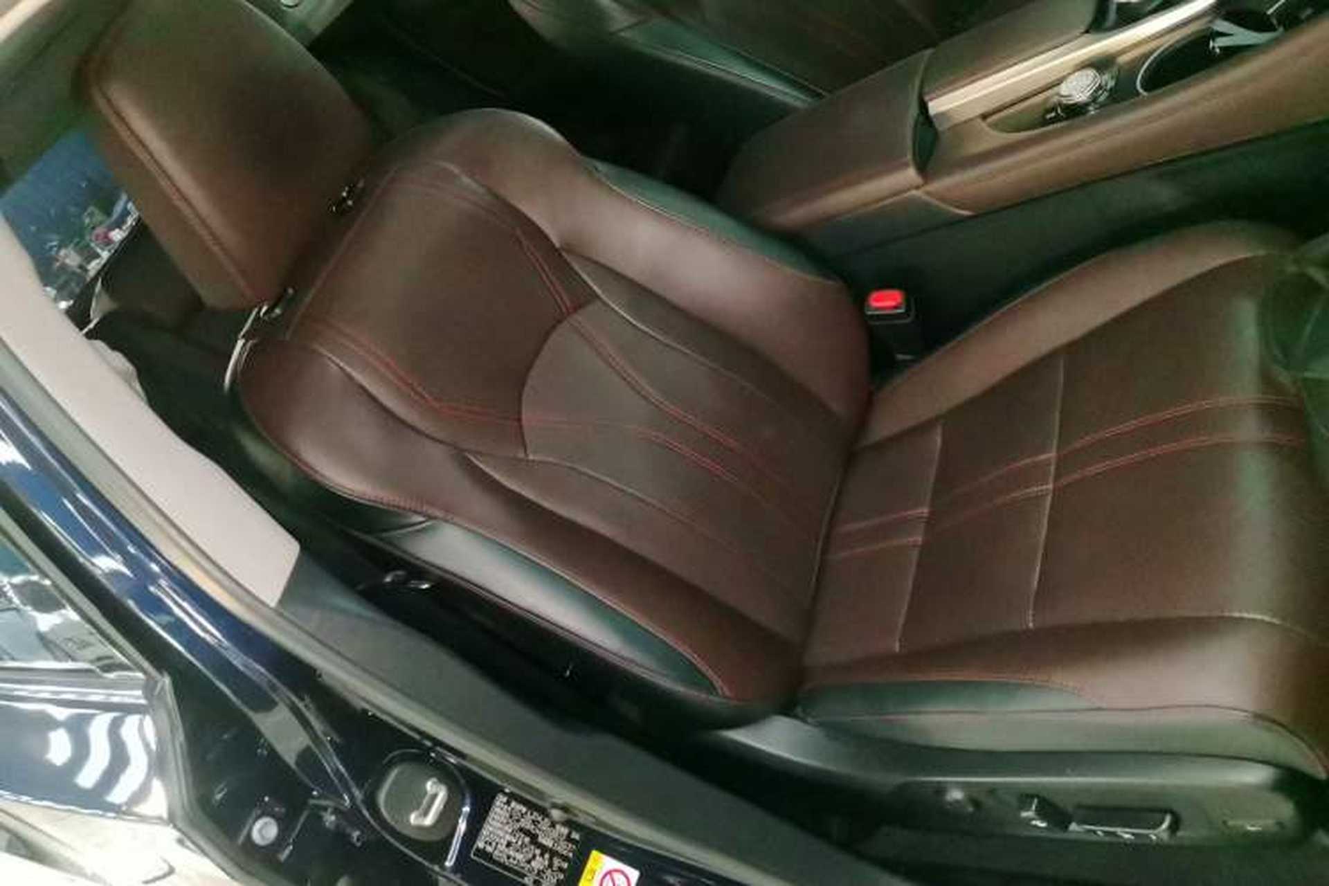 Used Lexus RX 2016 450h Four-Wheel Drive Luxury Edition Right Front Seat