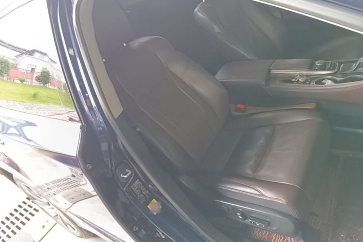 Used Lexus RX 2016 300 4x4 Elegant Edition China V-standard Right Front Seat