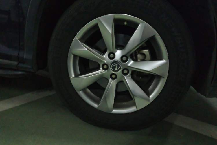 Used Lexus RX 2016 300 Two-Wheel Drive Elite Version China V Standard Right Front Wheel Hub