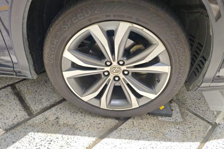 Used Lexus RX 2016 450h Four-Wheel Drive Luxury Edition Right Front Wheel Hub