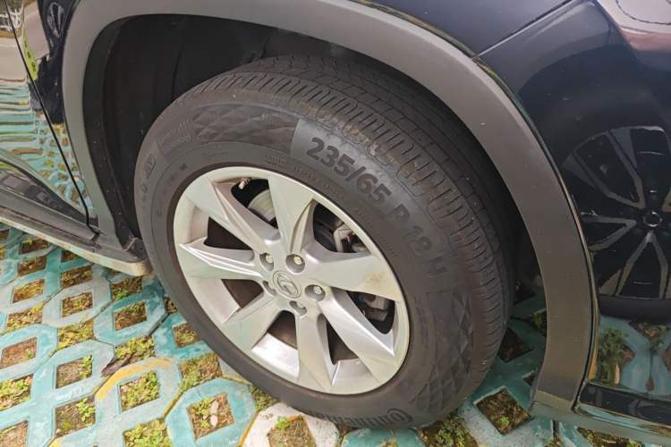 Used Lexus RX 2016 300 Two-Wheel Drive Elite Version China V Standard Right Front Wheel Hub