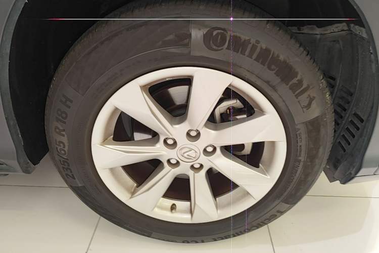Used Lexus RX 2016 300 Two-Wheel Drive Comfort Edition China V Standard Right Front Wheel Hub