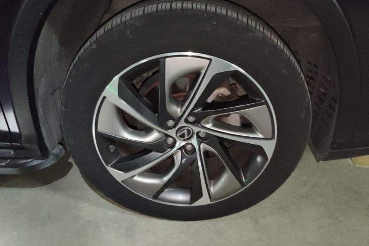 Used Lexus RX 2016 300 4x4 Elegant Edition China V-standard Right Front Wheel Hub