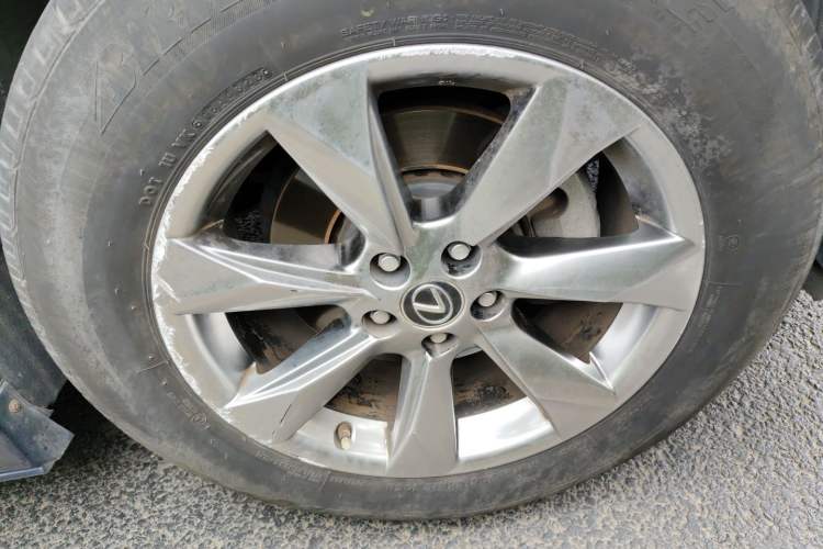 Used Lexus RX 2016 300 Two-Wheel Drive Comfort Edition China V Standard Right Front Wheel Hub