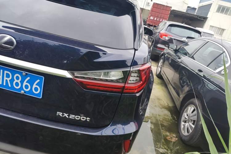Used Lexus RX 2016 300 4x4 Elegant Edition China V-standard Right Rear Taillight