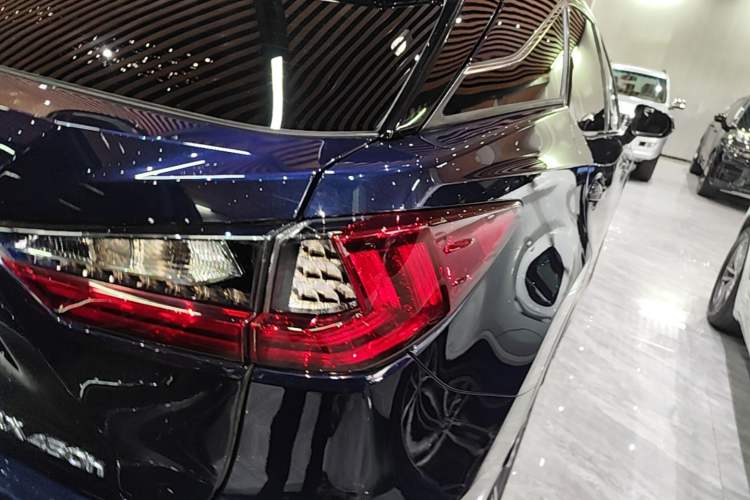 Used Lexus RX 2016 450h Four-Wheel Drive Elegant Edition Right Rear Taillight