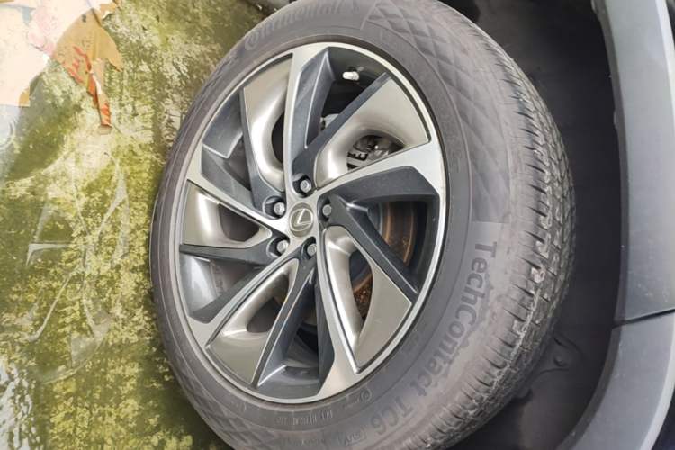 Used Lexus RX 2016 300 4x4 Elegant Edition China V-standard Right Rear Wheel Hub
