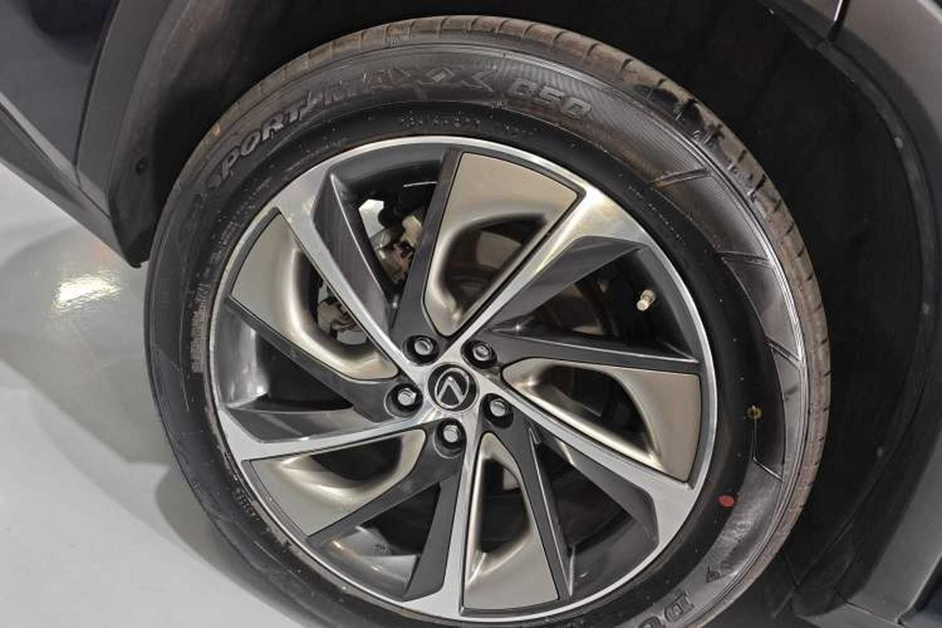 Used Lexus RX 2016 300 4x4 Elegant Edition China VI Right Rear Wheel Hub