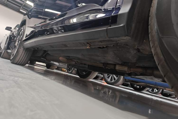 Used Lexus RX 2016 300 4x4 Elegant Edition China VI Right Side Sill