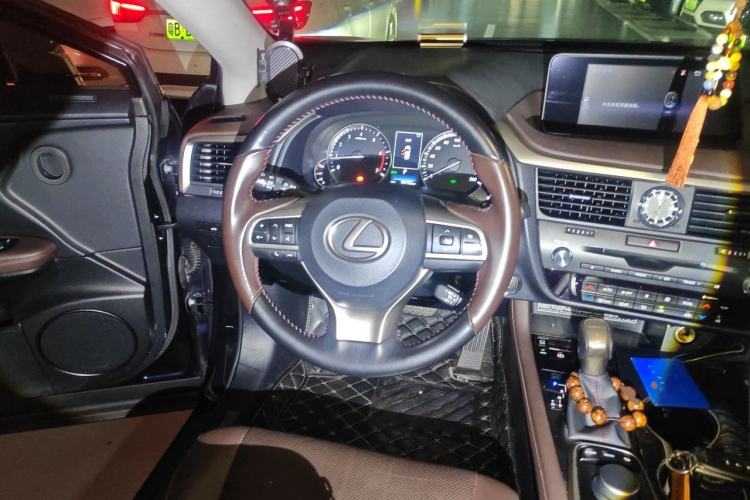 Used Lexus RX 2016 300 4x4 Elegant Edition China V-standard Steering Wheel
