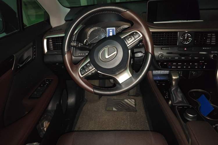 Used Lexus RX 2016 300 4x4 Elegant Edition China V-standard Steering Wheel