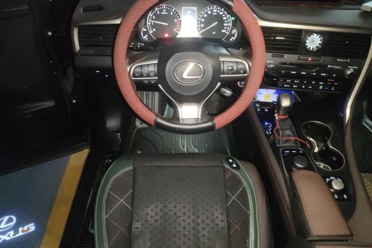 Used Lexus RX 2016 300 4x4 Elegant Edition China VI Steering Wheel
