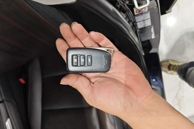 Used Lexus RX 2016 300 4x4 Elegant Edition China V-standard Vehicle Key