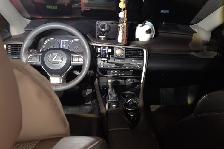 Used Lexus RX 2016 300 4x4 Elegant Edition China VI Center Console
