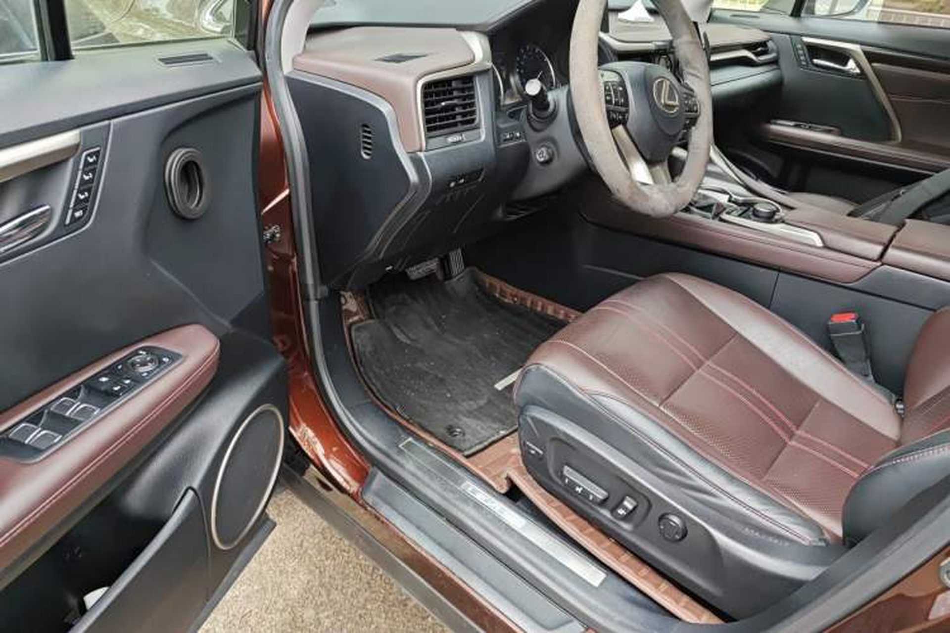 Used Lexus RX 2016 450h Four-Wheel Drive Luxury Edition Driver Seat