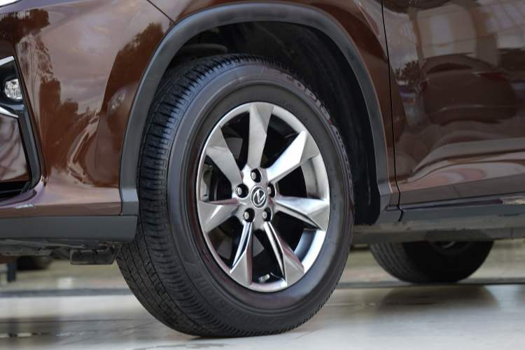 Used Lexus RX 2016 300 Two-Wheel Drive Comfort Edition China V Standard Exterior 3