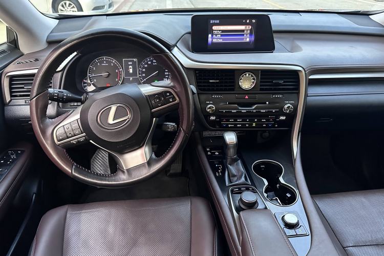 Used Lexus RX 2016 300 Two-Wheel Drive Comfort Edition China V Standard Interior 2