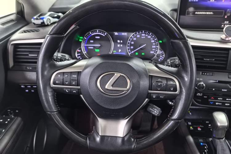 Used Lexus RX 2016 450h Four-Wheel Drive Premium Edition Interior 5