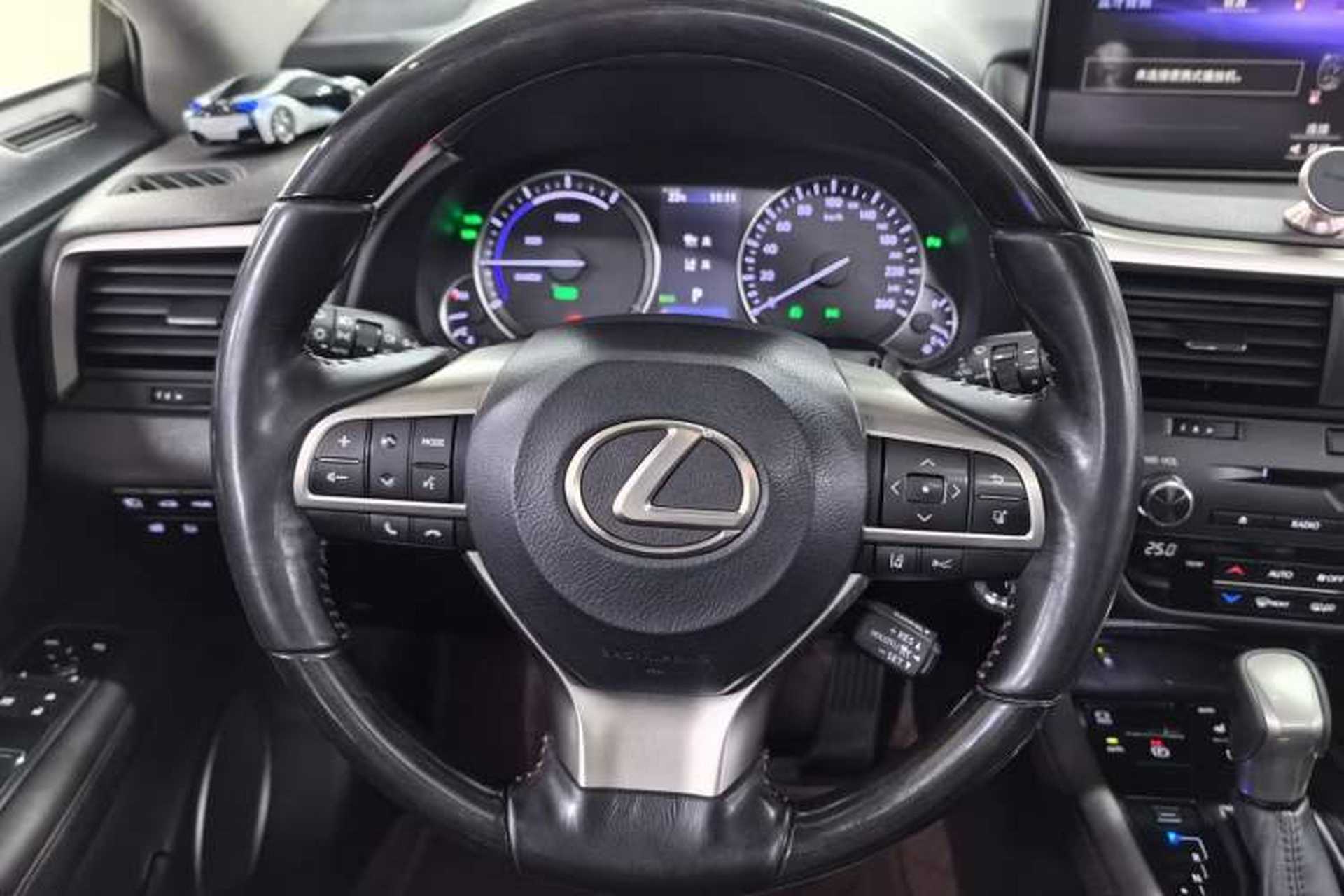 Used Lexus RX 2016 450h Four-Wheel Drive Premium Edition Interior 5