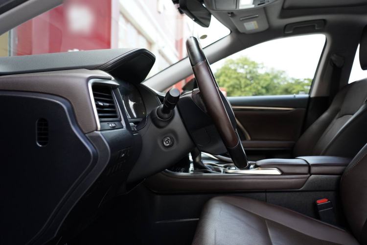 Used Lexus RX 2016 300 Two-Wheel Drive Comfort Edition China V Standard Interior 8