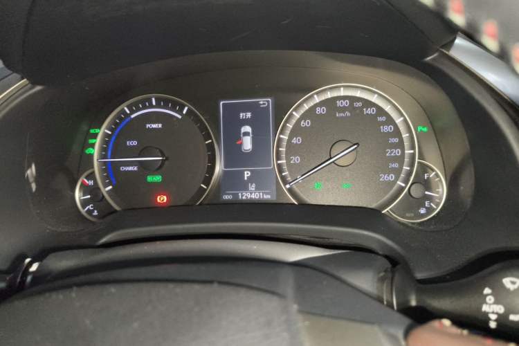 Used Lexus RX 2016 450h Four-Wheel Drive Elegant Edition Odometer Close Up