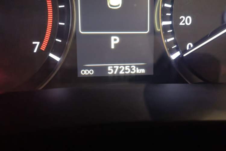 Used Lexus RX 2016 300 4x4 Elegant Edition China VI Odometer Close Up
