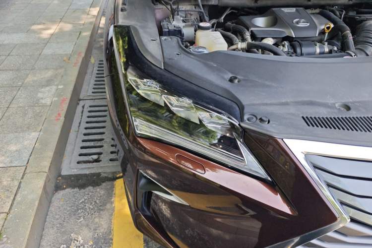 Used Lexus RX 2016 300 4x4 Elegant Edition China V-standard Right Front Headlight