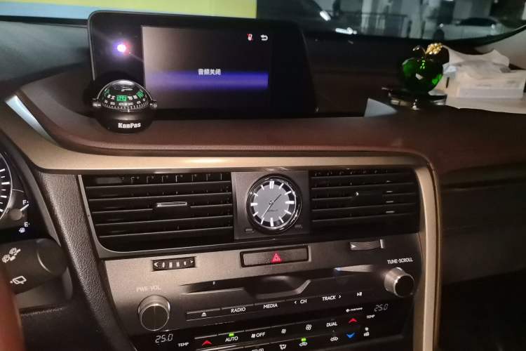 Used Lexus RX 2016 450h Four-Wheel Drive Elegant Edition Audio And AC Panel