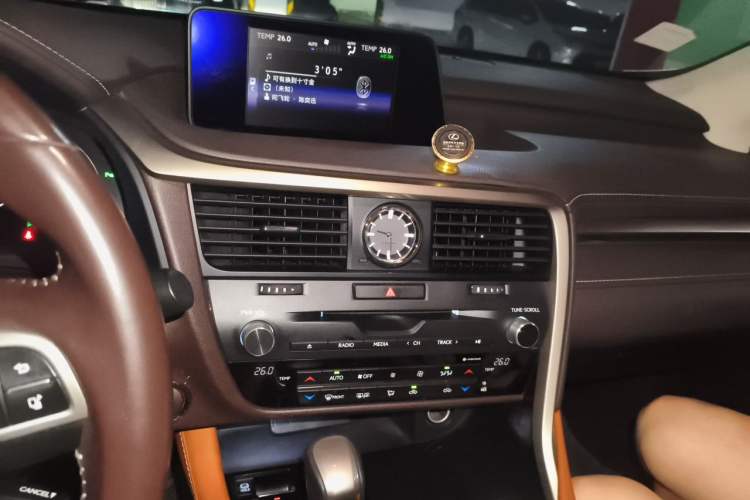 Used Lexus RX 2016 300 Two-Wheel Drive Elite Version China V Standard Audio And AC Panel