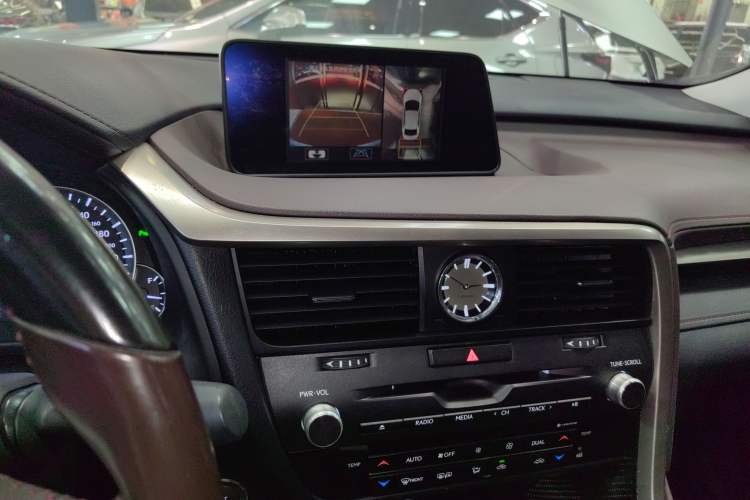 Used Lexus RX 2016 300 4x4 Elegant Edition China V-standard Audio And AC Panel