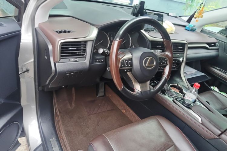 Used Lexus RX 2016 450h Four-Wheel Drive Elegant Edition Center Console
