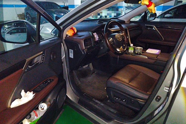 Used Lexus RX 2016 450h Four-Wheel Drive Elegant Edition Driver Seat