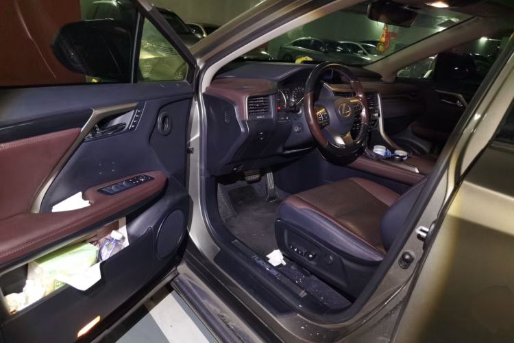 Used Lexus RX 2016 300 4x4 Elegant Edition China V-standard Driver Seat