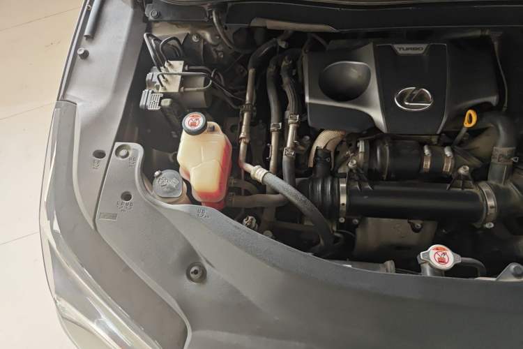 Used Lexus RX 2016 300 4x4 F SPORT Version China V Standard Engine Bay Right
