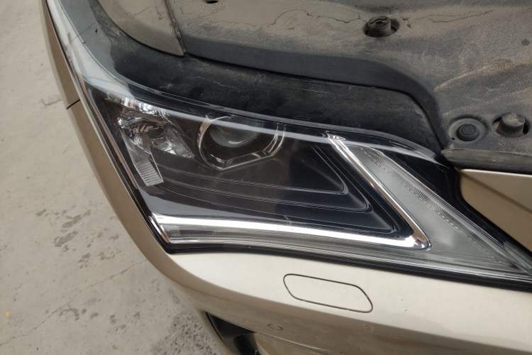 Used Lexus RX 2016 300 Two-Wheel Drive Elite Version China V Standard Exterior 6