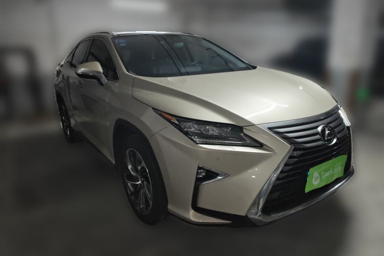 Used Lexus RX 2016 300 4x4 Elegant Edition China V-standard Front Right 45 Deg