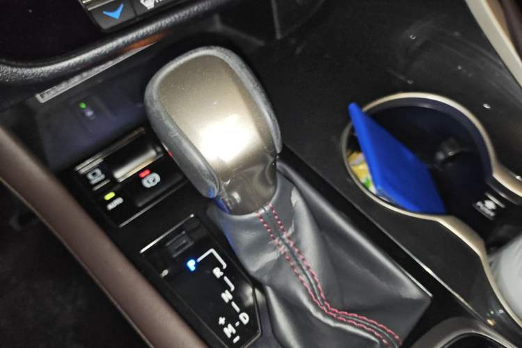 Used Lexus RX 2016 300 4x4 Elegant Edition China V-standard Gear Lever