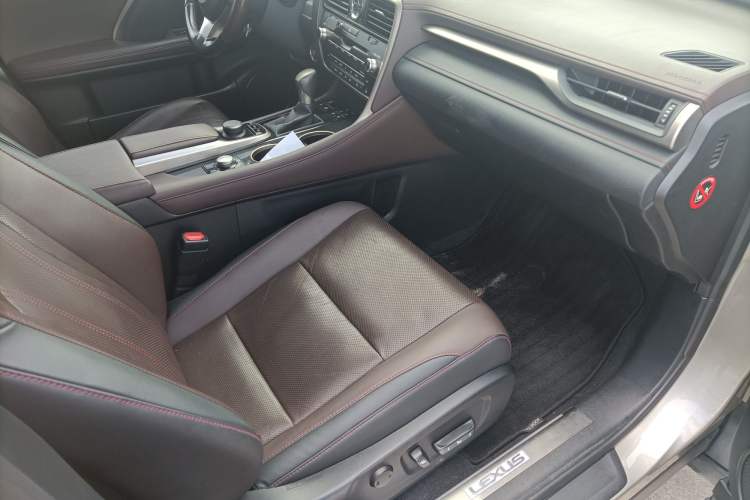 Used Lexus RX 2016 300 Two-Wheel Drive Comfort Edition China V Standard Interior 7