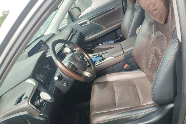 Used Lexus RX 2016 300 Two-Wheel Drive Comfort Edition China VI Standard Left Front Seat