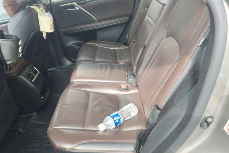 Used Lexus RX 2016 300 Two-Wheel Drive Comfort Edition China VI Standard Left Rear Seat